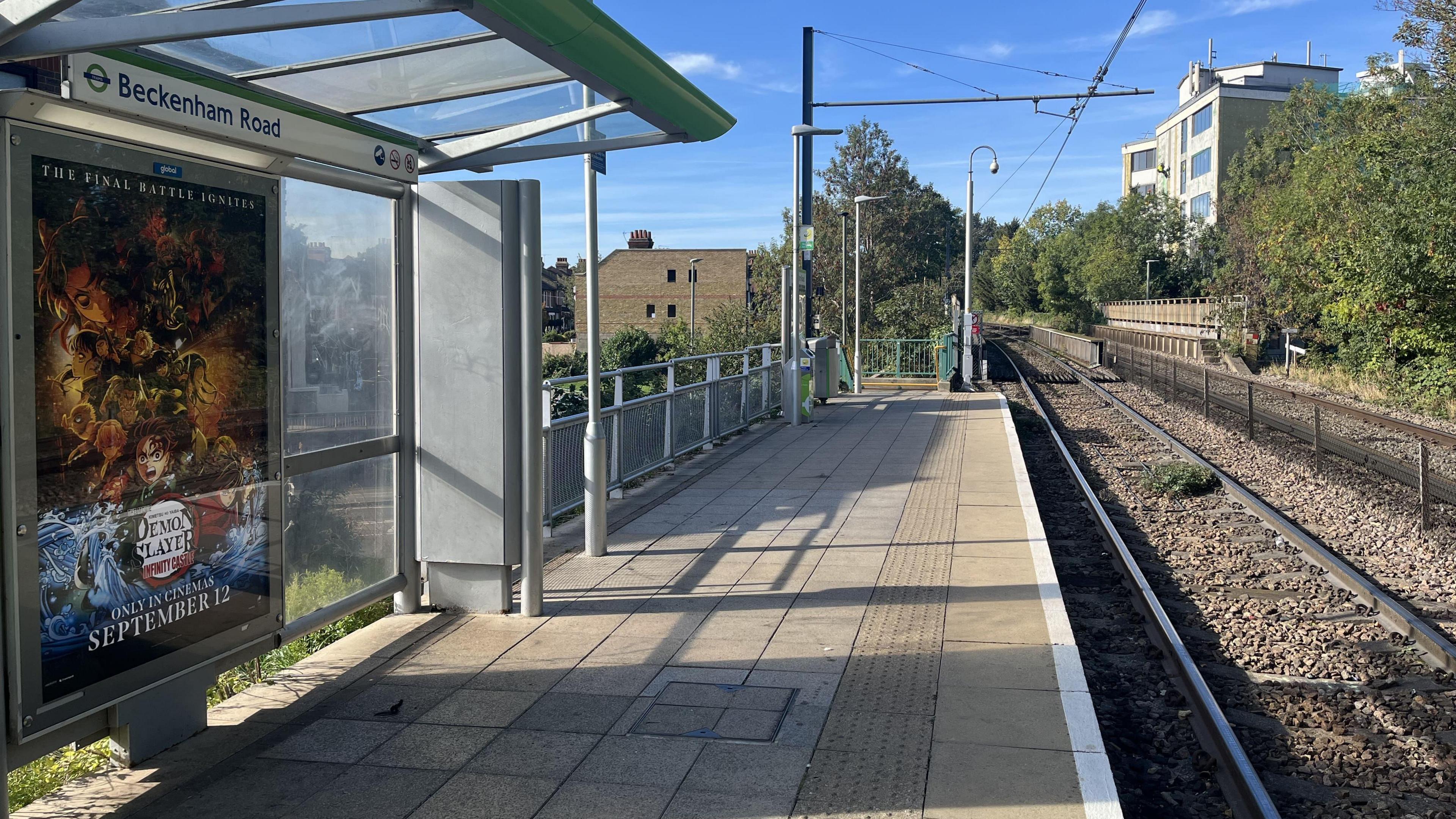 Beckenham road tram station, with an empty platform. 