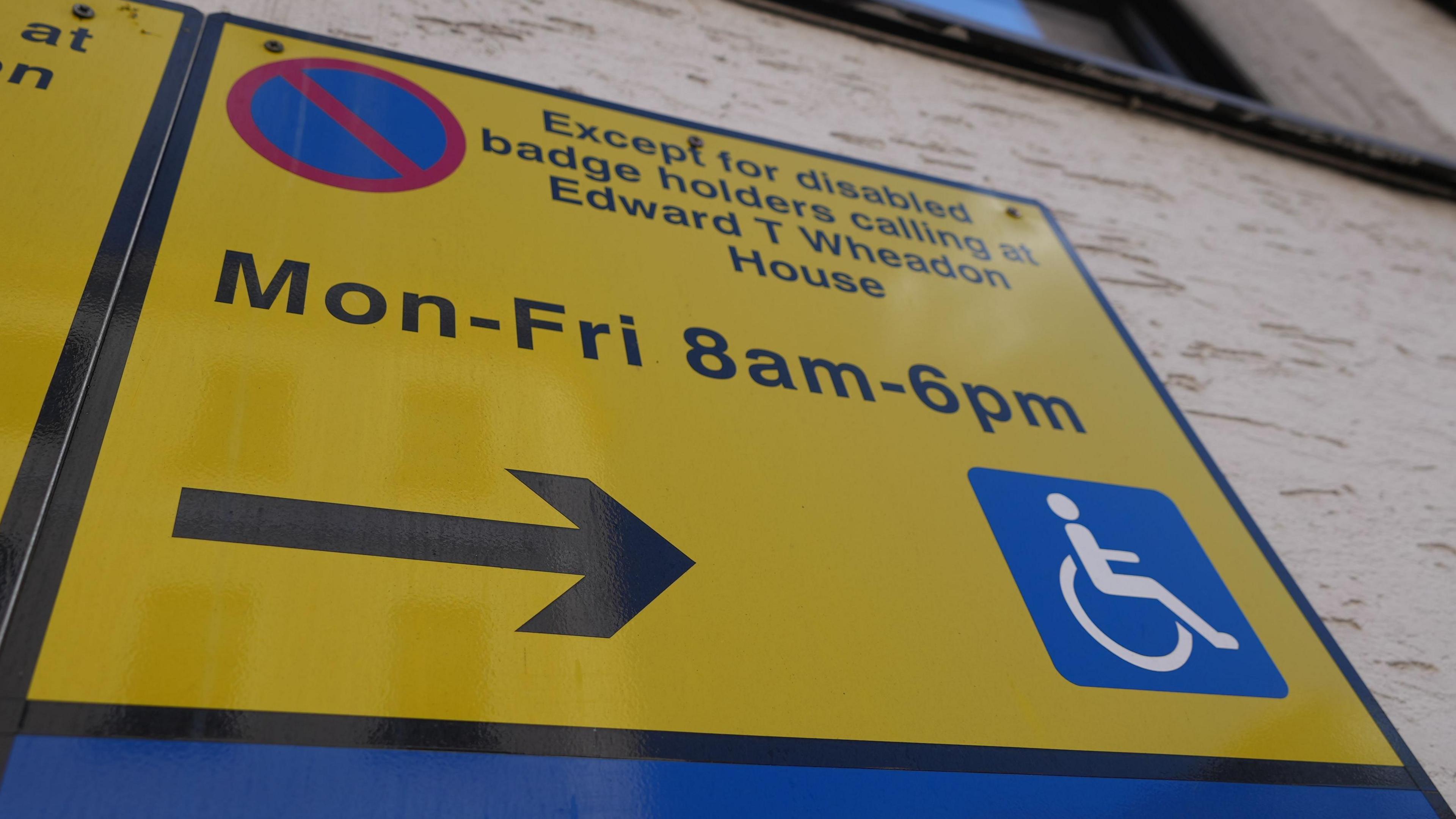 disabled parking sign