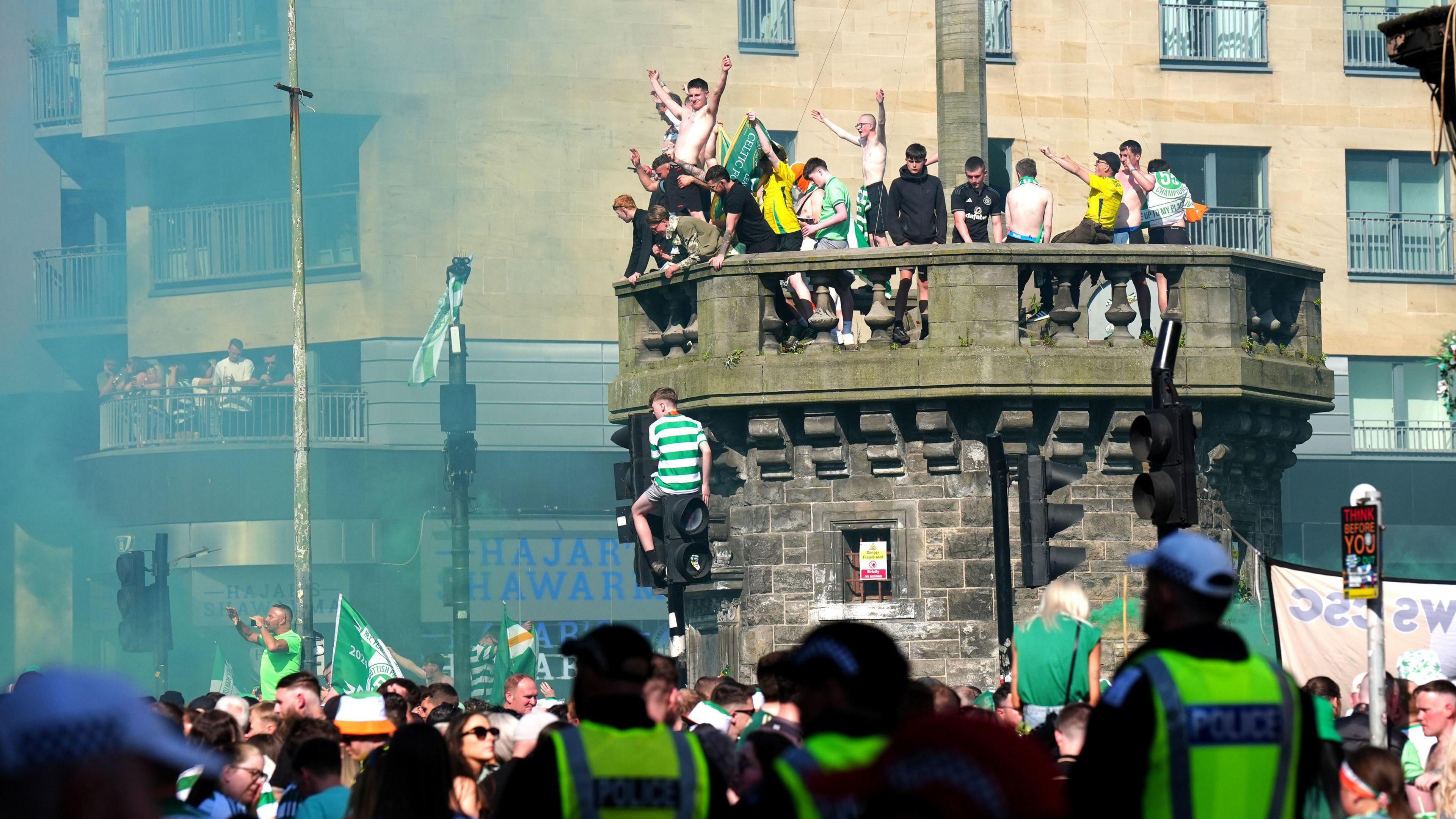 Supporters also gathered on the top of the city's historic Mercat Cross