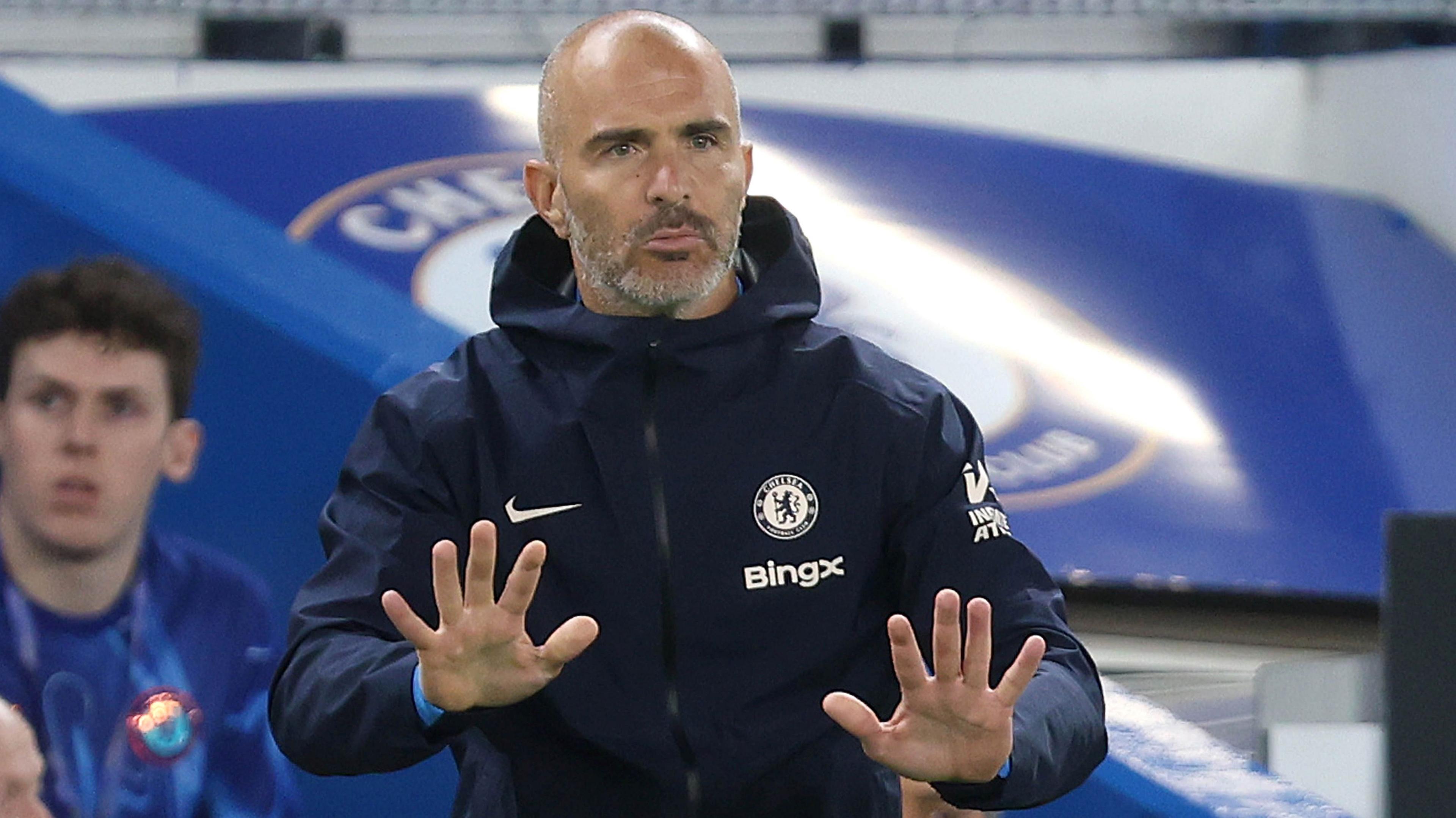 Chelsea manager Enzo Maresca gestures at pitchside