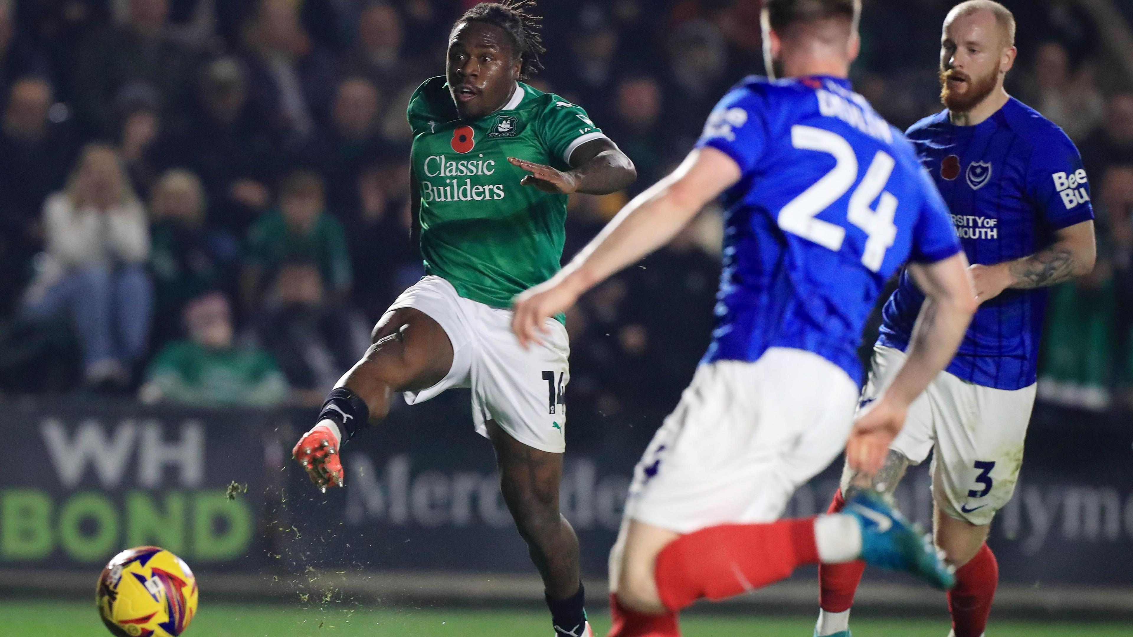 Michael Obafemi scores