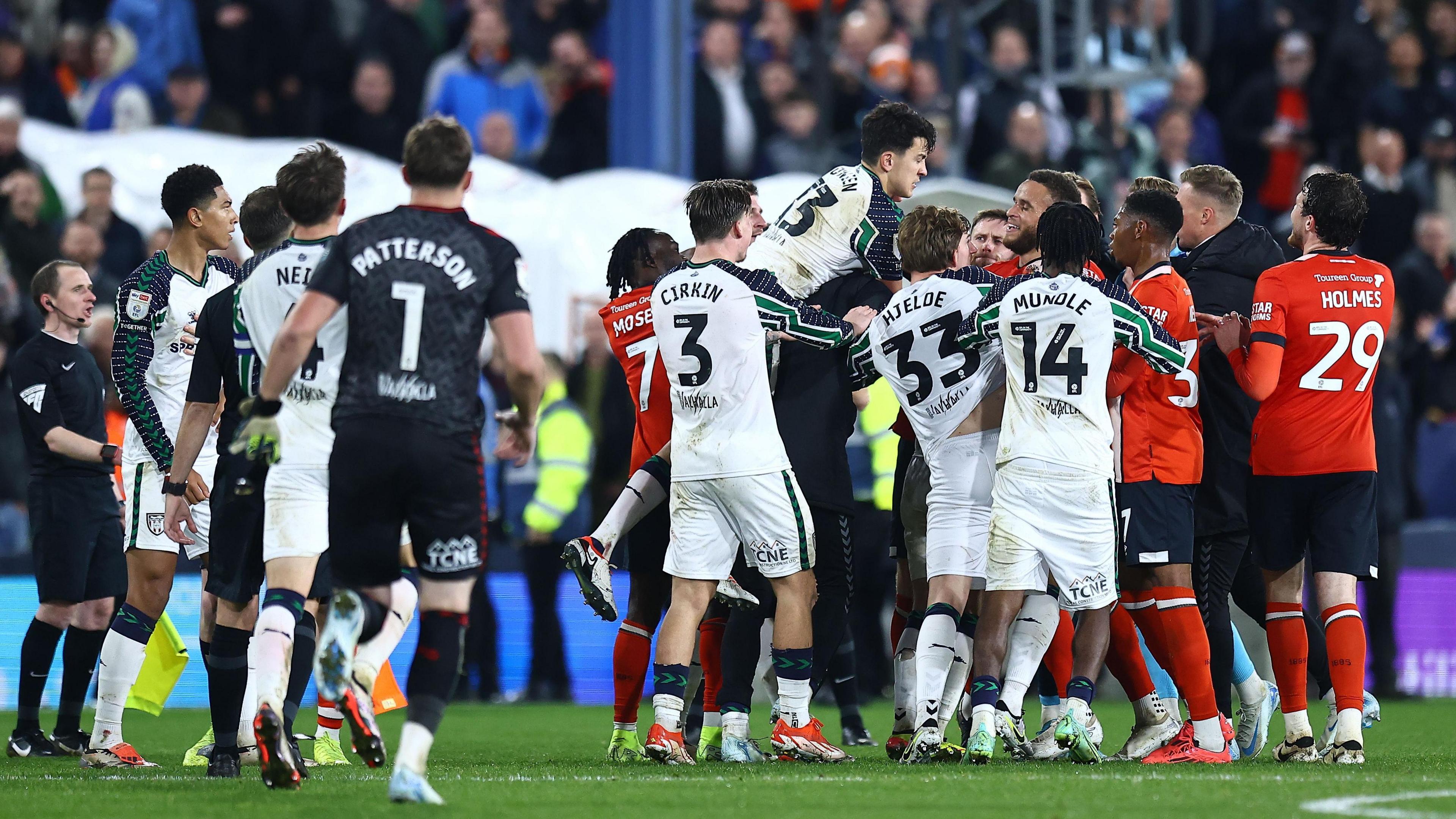 Sunderland and Luton players confront each other at the end of the Championship fixture at Kenilworth Road on 23 October