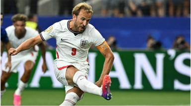 Harry Kane takes a penalty in England's World Cup opener against Croatia
