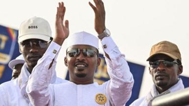 Mahamat Idriss Deby Itno (C) addresses to crowd at the Place des Nations during final presidential election campaign rally in N'Djamena - 4 May 2024