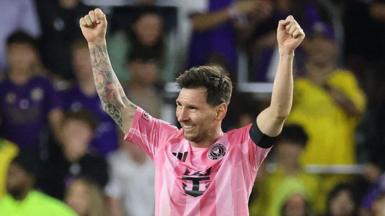 Lionel Messi celebrates