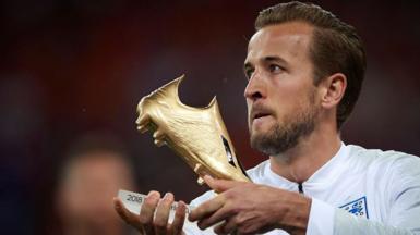 Harry Kane with the Golden Boot