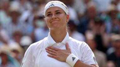 Karolina Muchova celebrates victory