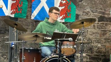 Iestyn Jones