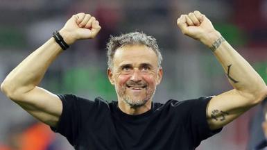 PSG head coach Luis Enrique celebrates