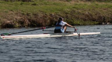 Cuideigin ag iomradh