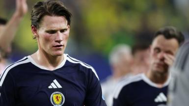 Scott McTominay looks dejected