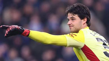 Manchester United goalkeeper Senne Lammens