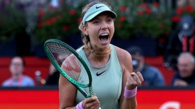 Katie Boulter celebrates beating Elena Rybakina