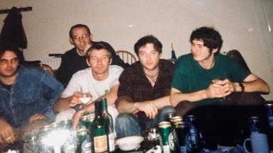 Aelodau o'r Super Furry Animals