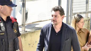 Jonathan Andic, the son of Mango's founder, as he leaves the Juzgado de Instruccion 5 in Martorell after paying the one million euro bail