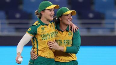 South Africa players celebrate a wicket