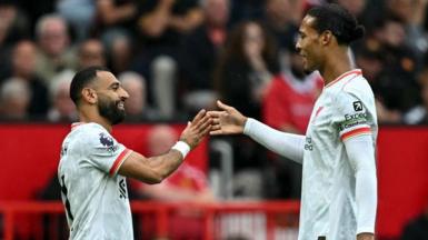 Mohamed Salah and Virgil van Dijk