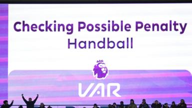 A VAR screen