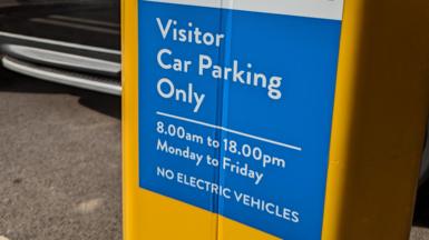 Sign banning electric vehicles