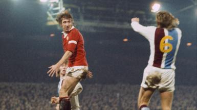 Wyn Davies
