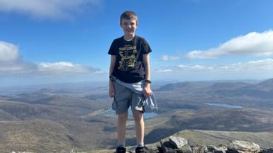 Aaron air mullach a' Chliseim