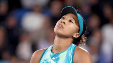 Naomi Osaka reacts