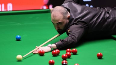 Hossein Vafaei takes a shot