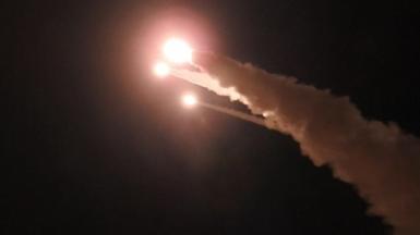 Missiles being fired at Israel by Iran