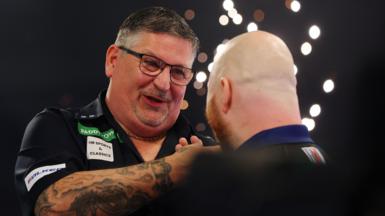 Gary Anderson smiles after his quarter-final victory