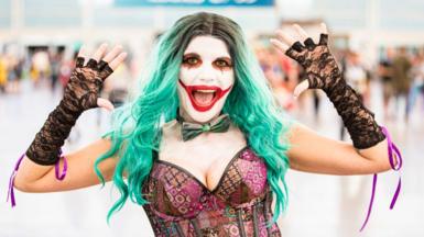  Cosplayer Lisa Lower-Richter dressed as the Joker 
