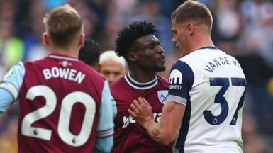 Mohammed Kudus and Micky van de Ven square up to each other