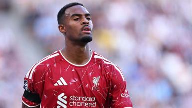 Ryan Gravenberch looks downcast during Liverpool's game at Newcastle