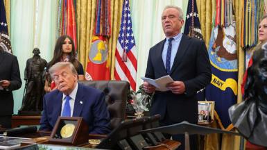trump and rfk jr at the oval office