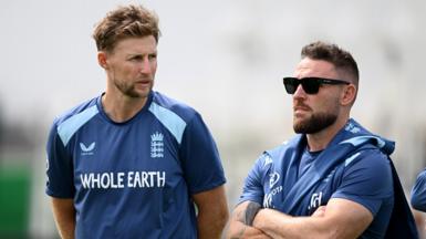 Joe Root and Brendon McCullum during an England training session