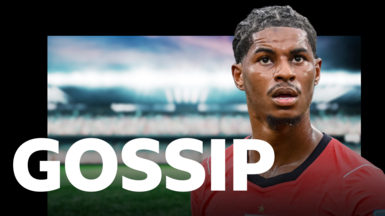 Marcus Rashford behind a gossip graphic