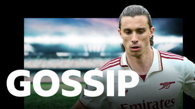Riccardo Calafiori behind a gossip graphic