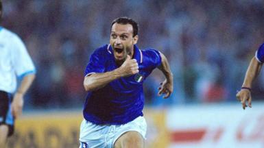 Toto Schillaci's famous Italia '90 goal celebration