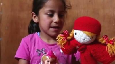 Five-year-old Rouaa from Damascus had to leave her favourite doll after a chemical weapons attack. Now she has a new doll.