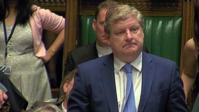 Angus Robertson at PMQs