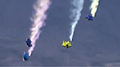 Wingsuit racing