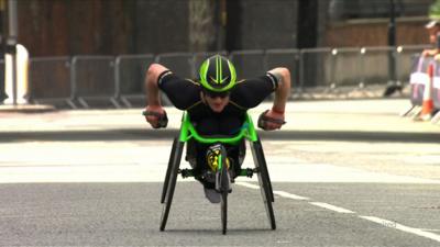 Lawson and Woods win wheelchair titles