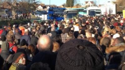 Redhill station queues