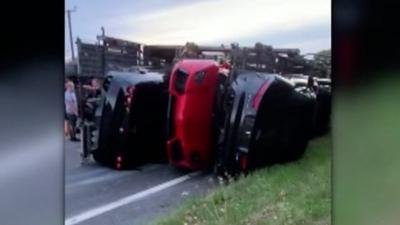 Transporter overturned on M20