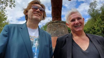 Nicky Wire, left, and brother Patrick Jones