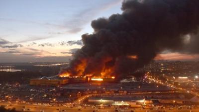 Around 3,000 people were evacuated when the construction market in north-west Moscow went up in flames.