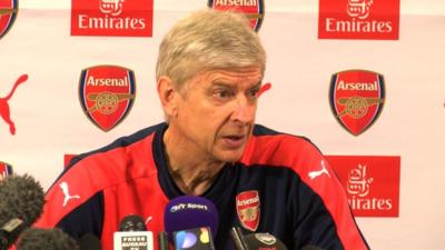 Arsenal manager Arsene Wenger calls the press "boring" after spat