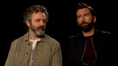 Michael Sheen (L) and David Tennant (R)