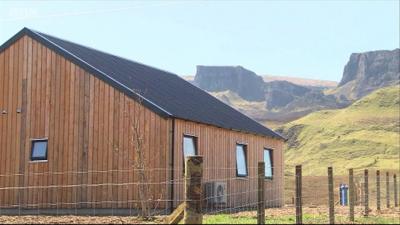 Taigh ùr