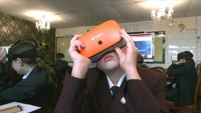 Pupil looking through VR headset