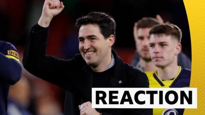 Andoni Iraola celebrates with the Bournemouth fans